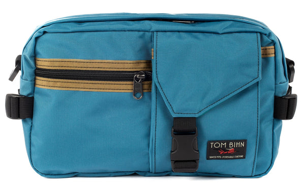 The LGD in Logic/Coyote/Viridian. Front view of the bag.